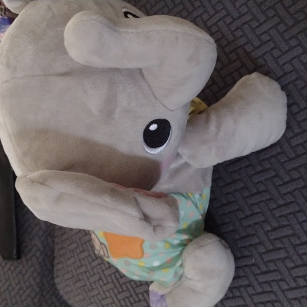 VTech Crawl and explore elephant.
